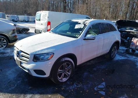 2018 Mercedes-Benz Glc 300 from USA, damaged, VIN WDC0G4JB7JF307306